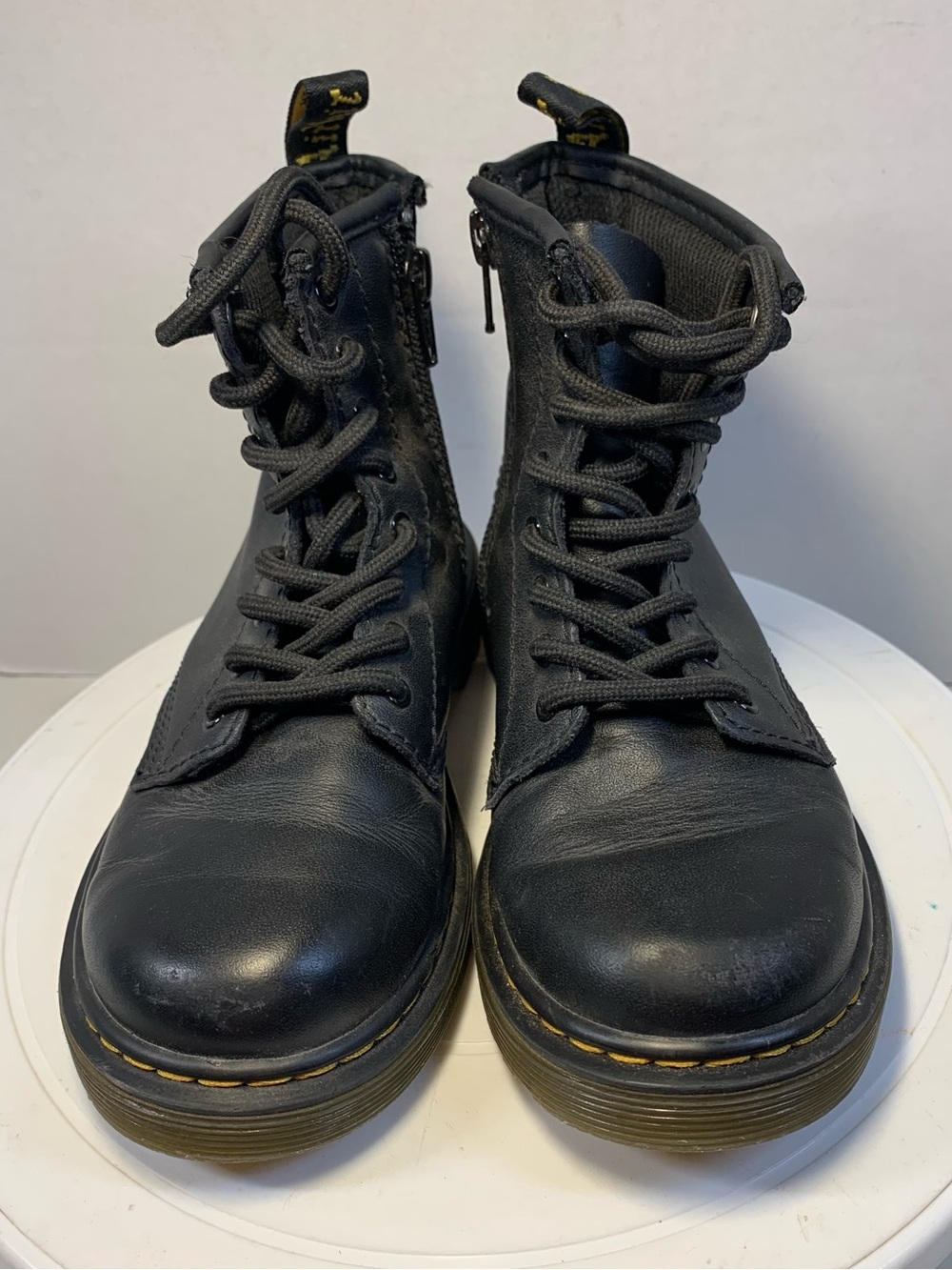 Dr. Martens Kids Sz 13 Black Leather Lace Up Combat Boots.                  4009